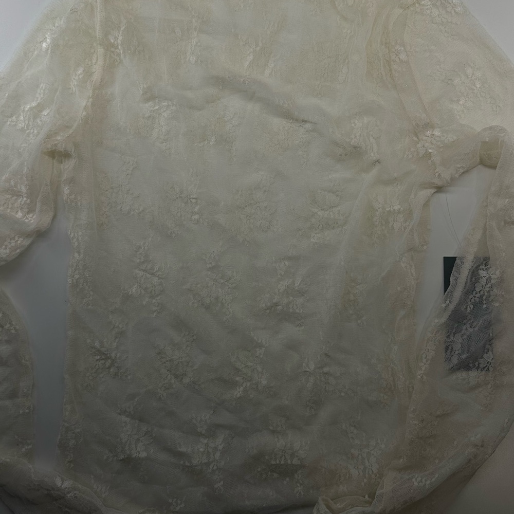 Wild Fable Cream Lace Long Sleeve Top